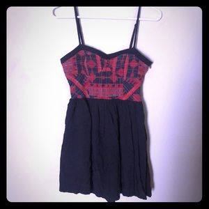 Size 6 Retro Embroidered Dress